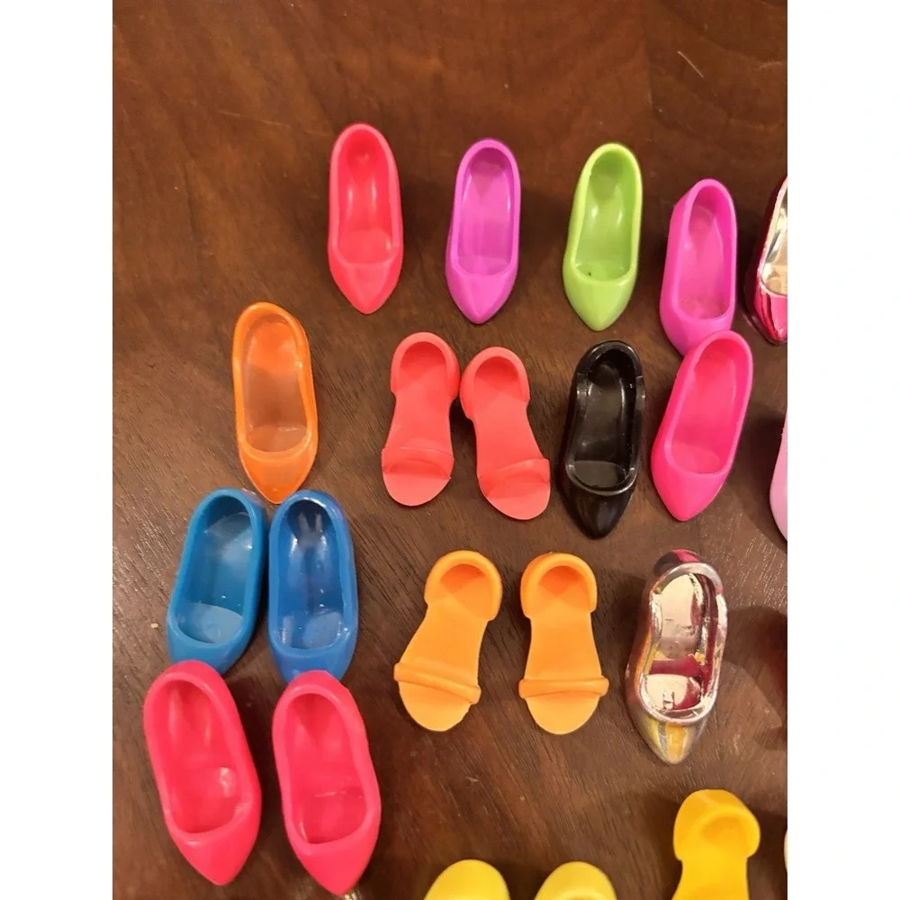 Vintage Hasbro Jem Holograms Doll Shoes Lot Pairs & Singles 1980s Accessories